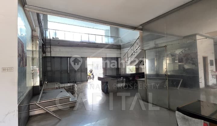 Ready-to-Use Large Business Space on Ahmad Yani, Bandung