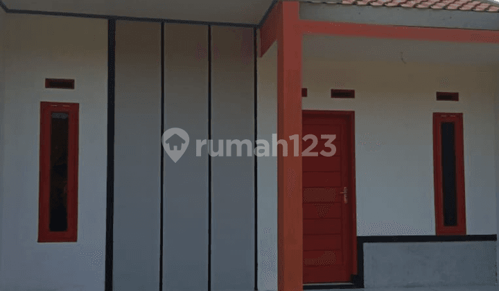 Rumah Siap Huni Di Komplek Griya Asri , Margahurip , Kab Bandung