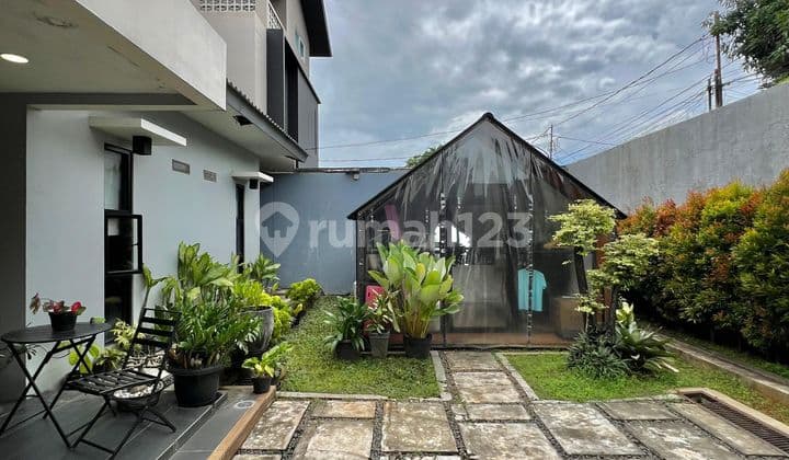 Rumah Siap Huni Bangunan Satu Setengah Lantai Lokasi Strategis Dekat Mall Dan Mrt Di Cilandak Jakarta Selatan