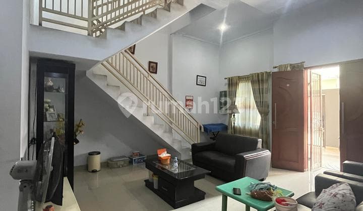 Di Jual Rugi 2 Lantai Rumah Simprung Poris Luas 8 X 12M Kamar Tidur 4 Siap Huni