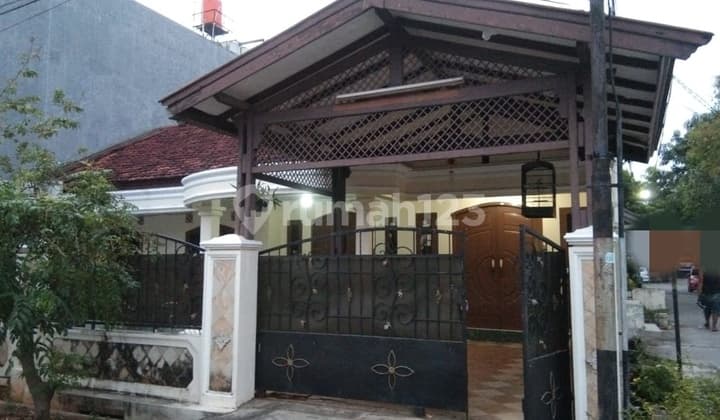 DIJUAL RUMAH COCOK UNTUK KOST DI RAWAMANGUN JAKARTA TIMUR