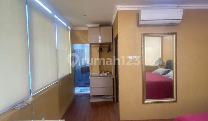 Neat shop house for sale in Menteng, Central Jakarta.