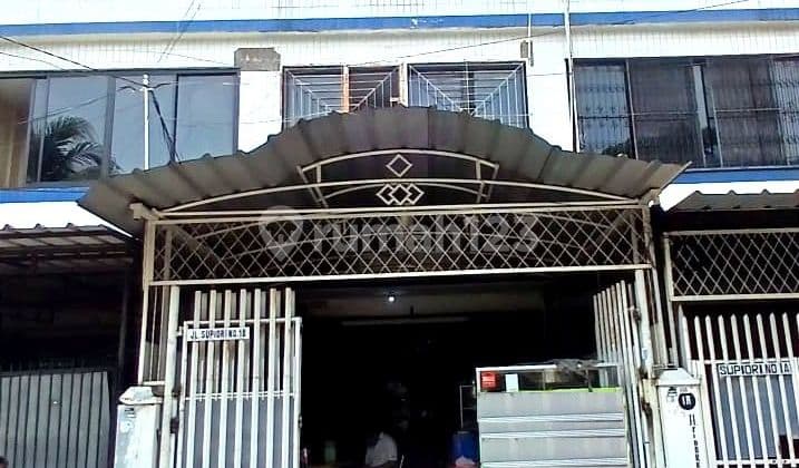 Ruko 3 Lantai Dekat Itc Roxy Mas