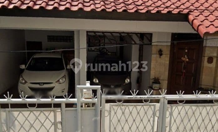 Rumah 5 Kamar Dekat RS Tarakan Tidak Banjir Di Petojo