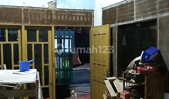 Rumah Tua Tidak Banjir Dekat St Lrt Velodrome Di Pulo Asem