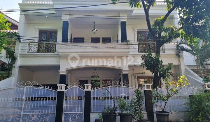 Rumah 6 Kamar Full Furnish Dekat Rs Persahabatan Rawamangund