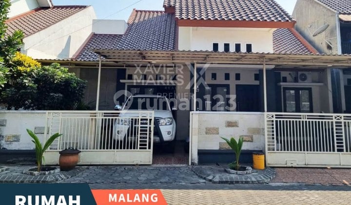 Dijual Murah Rumah 2 Lantai Full Furnish di Graha Pelita Asri Malang