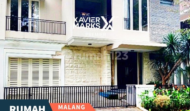 Dijual/Disewakan Rumah Mewah Full Furnished di Greenwood Araya Malang