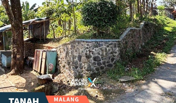 For Sale 2 Adjacent Hook Plots at Palmerah Cemorokandang Airport, Malang