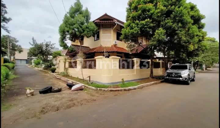 Rumah Hoek Furnish Siap Huni Bogor Baru Dekat Botani Jagorawi