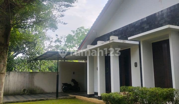 Rumah Mewah Terawat Siap Huni bisa Kantor Akses Borr Sholeh Iskandar