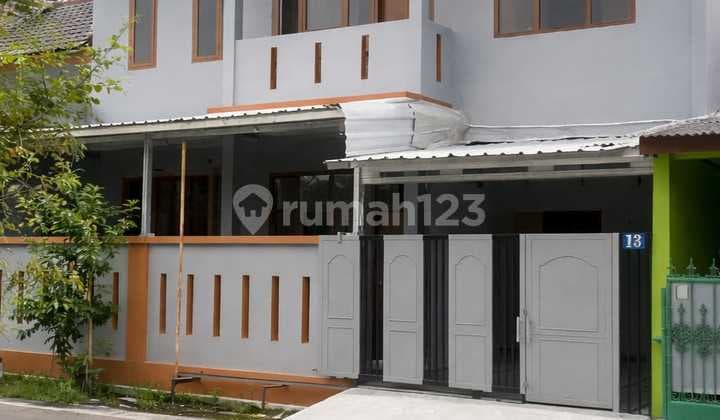Rumah 2 Lantai Pusat Kota