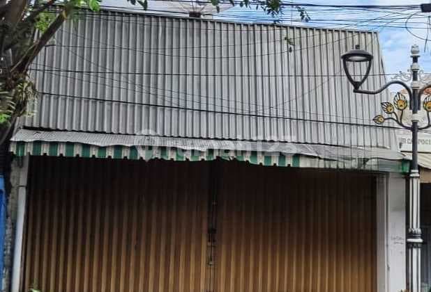 Ruko Siap Huni Dekat Alun-Alun