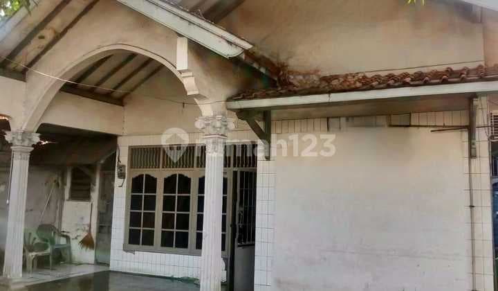 Rumah Gudang di Daerah Martoloyo