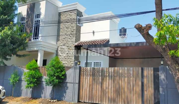 Rumah Mewah Siap Huni Dekat Rita Mall