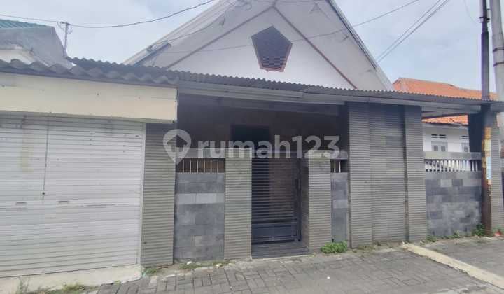 Rumah Siap Huni Dekat Alun alun Kota Tegal