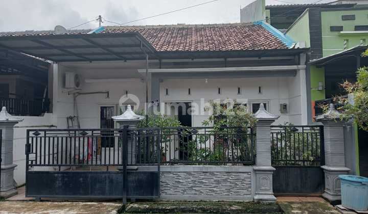 Rumah Siap Huni Dekat Kolam Renang Zatobay