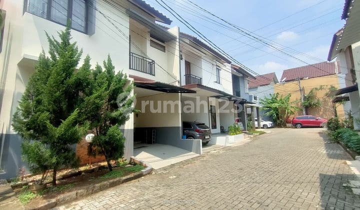 Rumah Cluster Dekat MRT