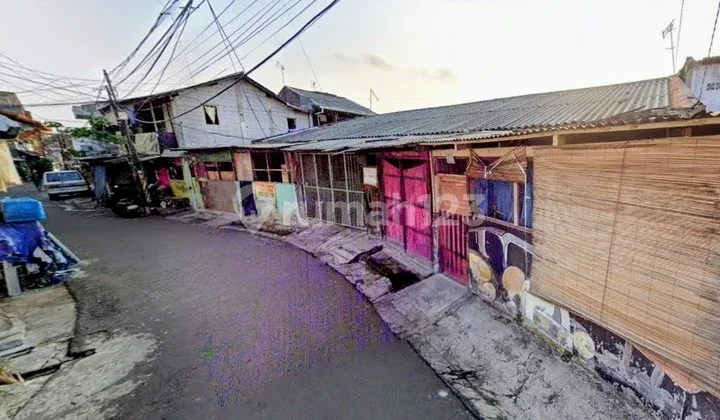 Murah! Rumah Lama Hitung Tanah Di Kota Bambu Tomang Jalan 2 Mobil