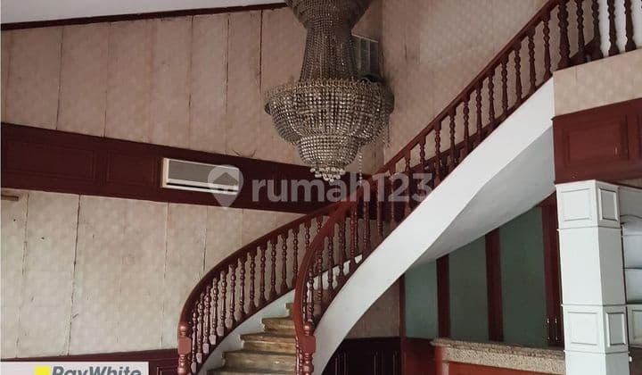 Rumah Sewa Komersial Di Tomang Cocok Kantor Atau Rumah Singgah