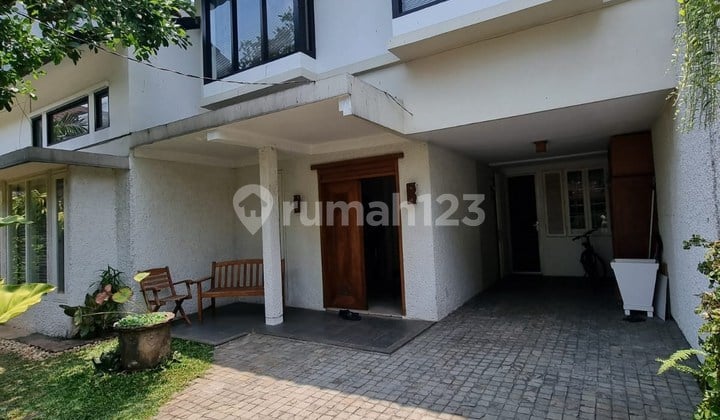 Dijual Rumah Tropical di Komplek Perumahan Dekat Aeon Mall. Siap Huni