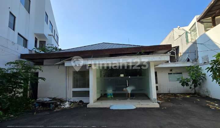 Rumah Senopati Empu Sendok Jakarta Selatan