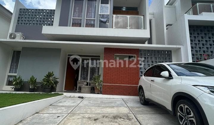 Dijual Rumah Bagus 2 Lt Siap Huni Bsb Village Bebas Banjir