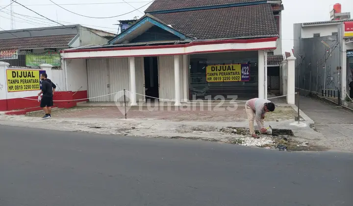 Bebas Banjir, Ruang-Usaha, SHM, Dekat Akses Transjakarta,