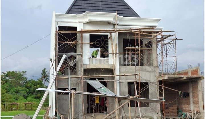 Rumah Mewah Godean Sleman - Akses Cepat 20 Menit ke Tugu Jogja, SHM Ready