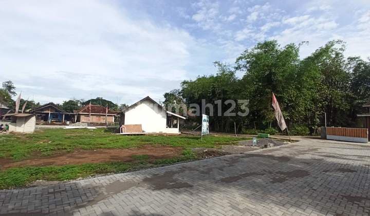 Tanah Kavling 100 Jutaan Dalam Perumahan - Legalitas Aman