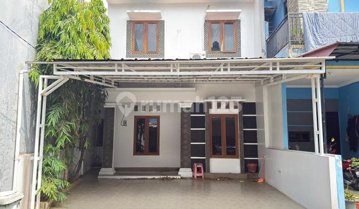 Annual Cheap Semi-Furnished House Rental in Jagakarsa Cluster, South Jakarta