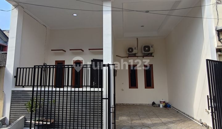 Dijual Rumah Second Bangunan Masih Baru Luas 77M2 di Poris Indah Harga Nego