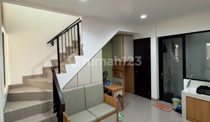 Dijual Cepat Rumah Milenial di Pik 2 Full Furnished Harga Murah