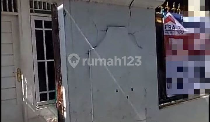 Rumah Kontrakan Jual Murah Caman Pdk Kelapa, Dekat Toll Becakayu, Dekat Kalimalang, Hitung Tanah Saja . Lokasi Strategis