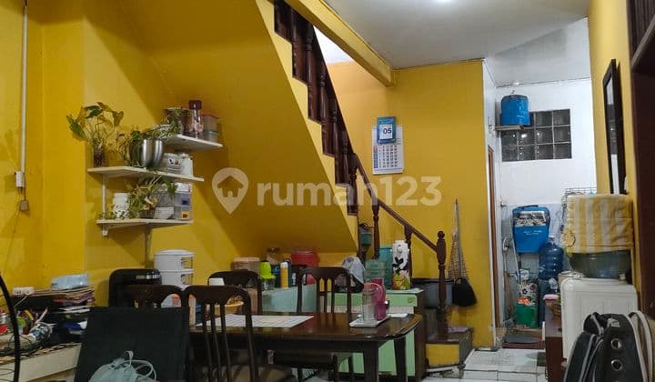 Pdk Bambu, Rumah Layak Huni, di Jual Cepatt , Lokasi Deket Rs Duren Sawit, Deket Jln Kol Sugiarto Deket Jln Revolusi Deket Bkt Deket Kalimalang