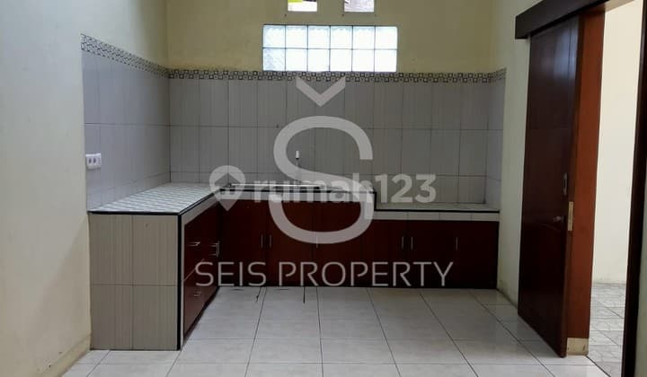Turun Harga Rumah Butuh Minim Renovasi di Permata, Cimahi SHM
