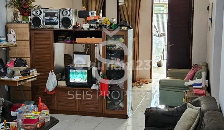 Rumah Butuh Minim Renovasi di komplek elang Andir, Bandung
