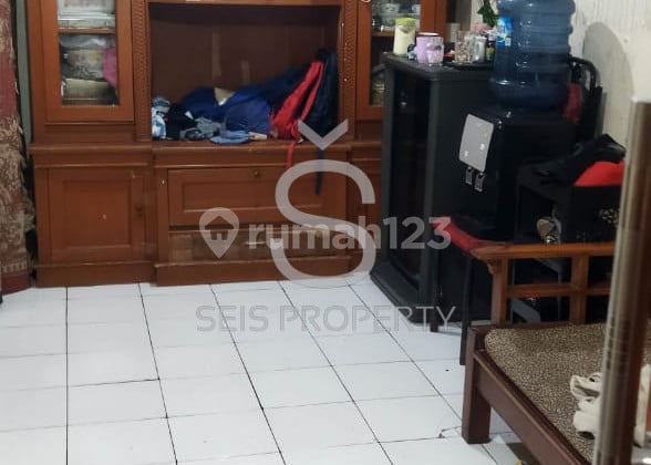 Rumah dalam gang Geger Kalong cocok dibuat kos, Bandung SHM