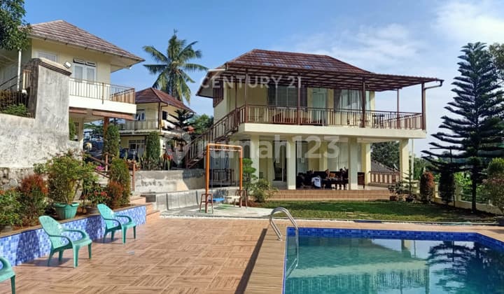 Beautiful Furnished Panoramic View Villa in Cimande Village, Caringin, Bogor
