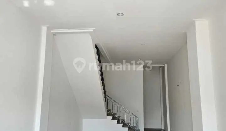 Citra Raya, Ruko Grand Boulevard, depan jalan lebar,