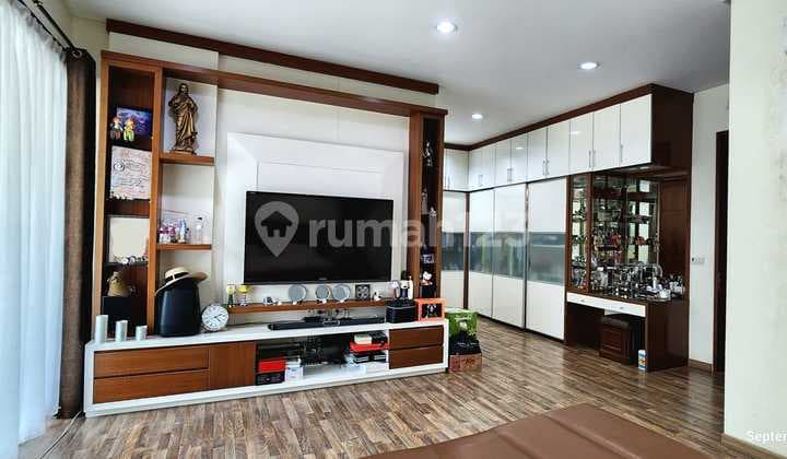 Rumah Muara Karang Blok 8 Hadap Selatan, Bangunan Baru Kontraktor