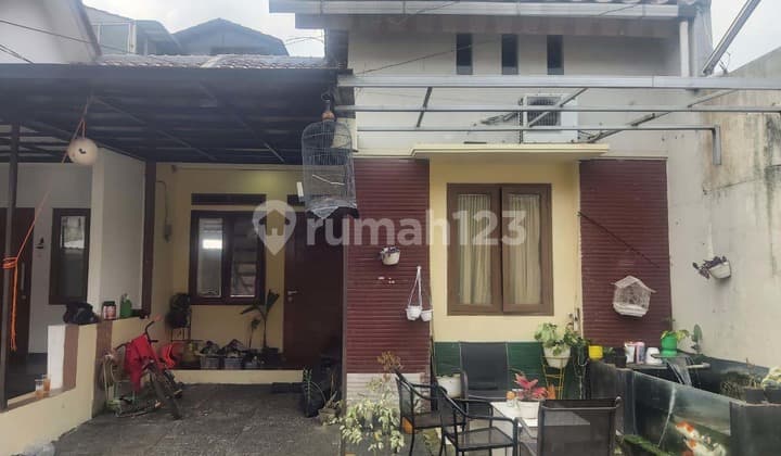 Rumah Keluarga Nyaman 1 Lantai SHM - Lokasi Premium
