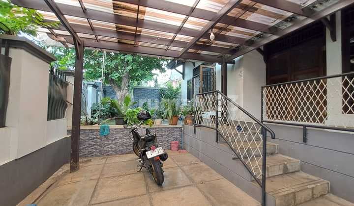 Rumah Induk dan Kos-kosan Lokasi Strategis @Mampang
