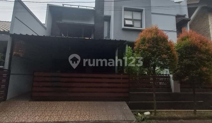 Rumah 2,5 Lantai Siap Huni dengan Hunian Nyaman dan Asri @Bintaro Sektor 3