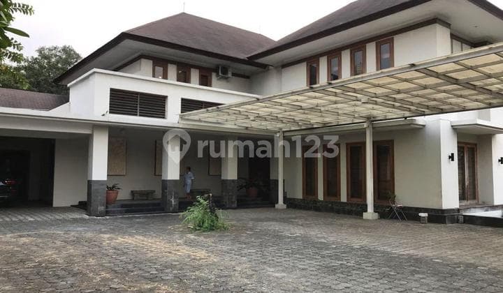 Rumah Luas Jakarta Selatan Harga Murah