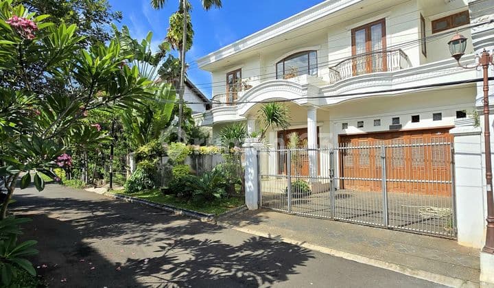 Rumah Second Siap Huni Full Marmer Komplek Elite Pondok Kelapa