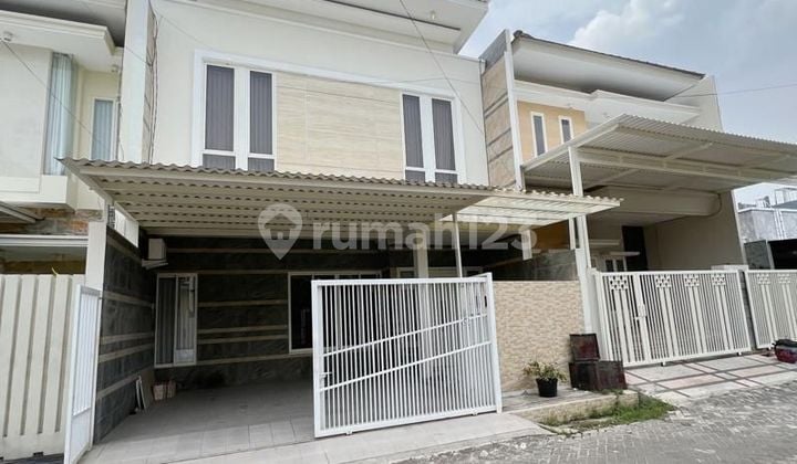 Rumah modern minimalis 2 Lantai di Sutorejo Utara, kualitas bagus, siap huni