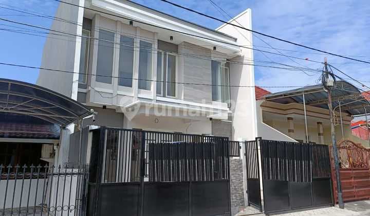 Rumah 2 Lantai Baru Gress di Manyar Jaya, Surabaya