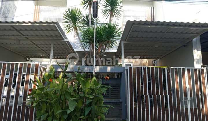 Rumah Dijual 2 Lantai Klampis Semolo Barat Sukolilo 3,2M LT 135 LB 210 4+1Kt SHM Semi Furnished Dekat Its Rev.a290
