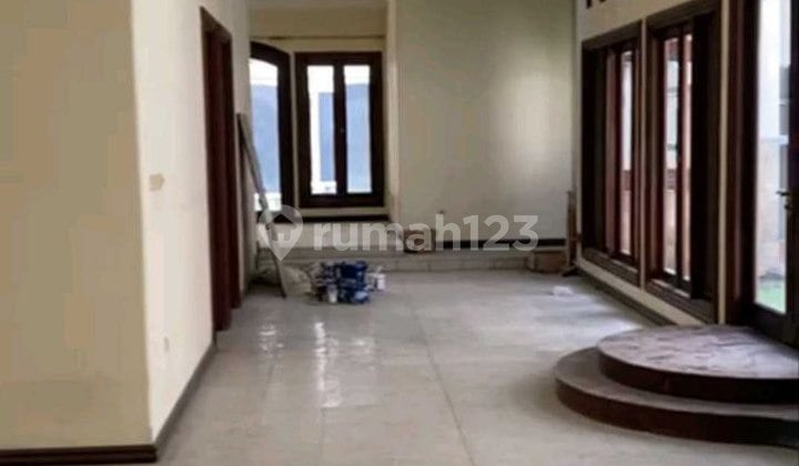 Rumah Usaha Lokasi Strategis Area Darmo Surabaya
